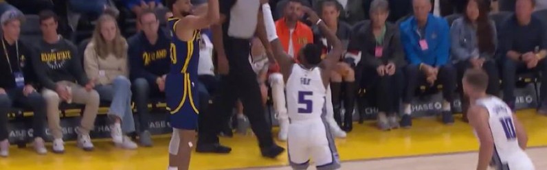  库里单节轰下二十分勇士大胜快船队