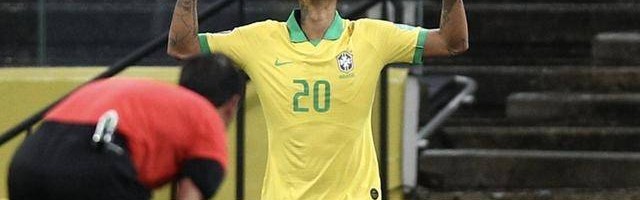  马赛锋线全面开花，四球大胜攀升至前三甲