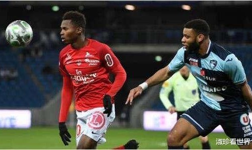  洛里昂主场惨遭逆转，补时阶段被布雷斯特绝杀痛失好局