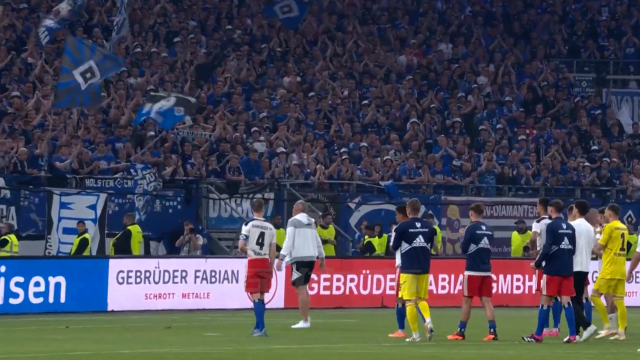  沙尔克04防线漏洞百出，单场丢五球创赛季最差纪录