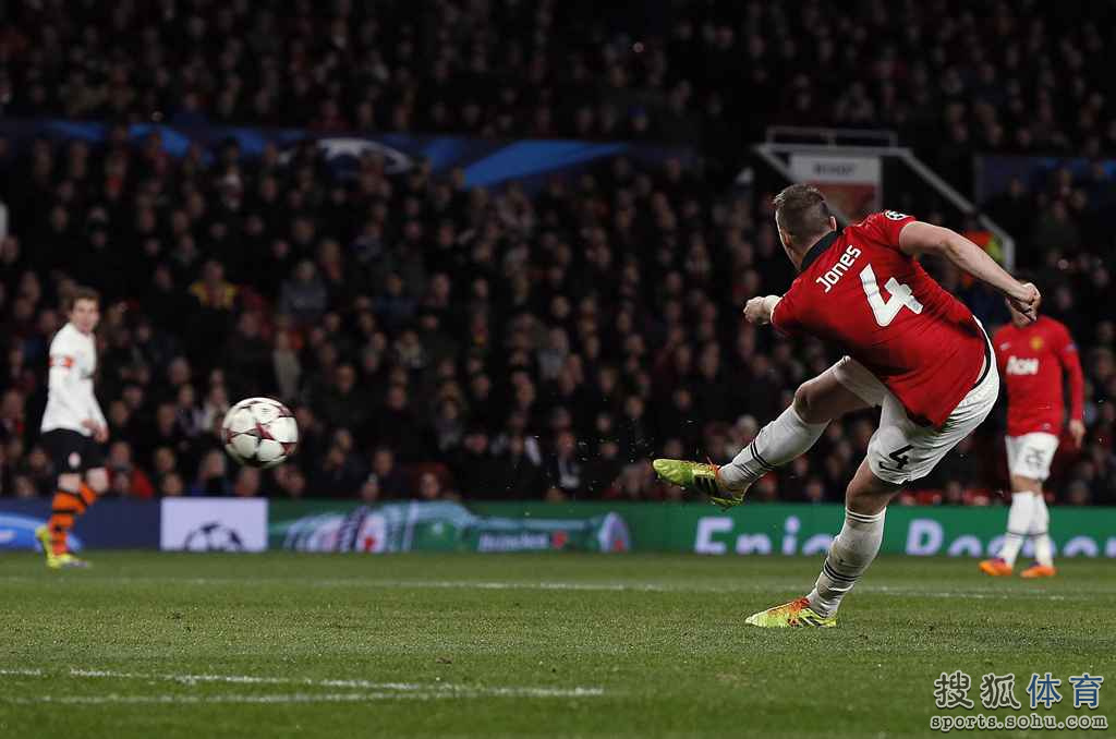  托尼头槌制胜布伦特福德主场一球小胜埃弗顿  